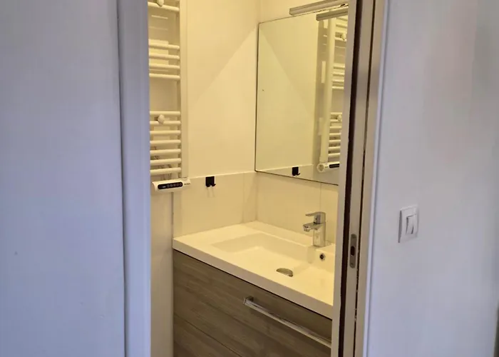 Les Terrasses De La Moine